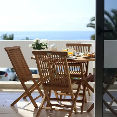 Apartment Sea Shell